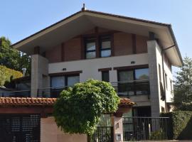 Rooms Tribunak Lasarte，位于拉萨尔特的住宿加早餐旅馆