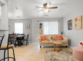 Parkside Alexandria Townhome - 3br free parking