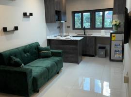 Modern Apartment in Accra，位于North Legon的酒店