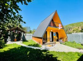 Mountain Cottage - Ananuri，位于Tsikhisdziri的酒店