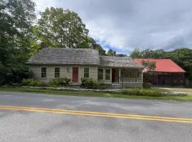 Country Riverside Retreat