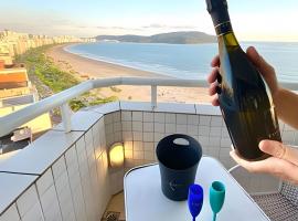 Horizonte Infinito: Sensacional vista mar，位于桑托斯的酒店