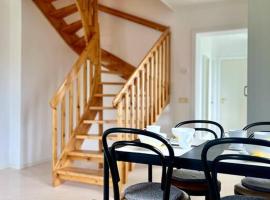 Villa Lilla Emma, Mysig Lägenhet i Jädraås, Nära Sjö och Kungsberget，位于Jädraås的酒店