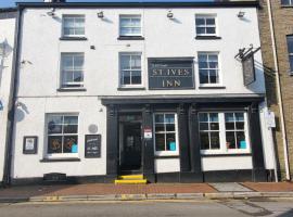 St Ives，位于尼思的酒店