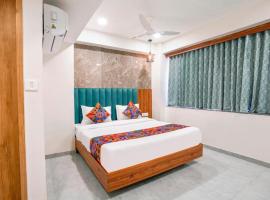 Hotel Evergreen Mukund - Vrindavan，位于范兰德凡的酒店