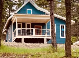 Elk Ridge Village 301C Cozy Cabin with lake and mountain views