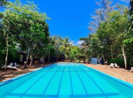 Kijani Cottages Diani Beach，位于迪亚尼海滩的酒店
