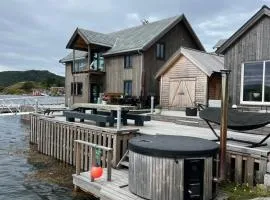 Amundøya Boathouse