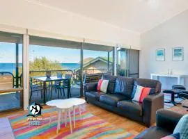 Beautiful Sea Front 3BR with Great Views