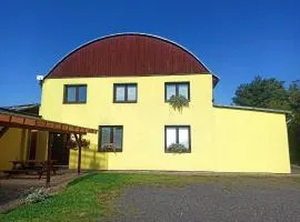 Pavilon v ráji