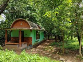Sradha Farm Stay - Kollengode，位于Kollengode的酒店