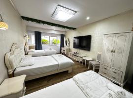 HOTEL AVIACIOn，位于马尼塞斯的酒店