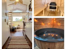 Tiny House Gänseblümchen，位于Kirchanschöring的酒店