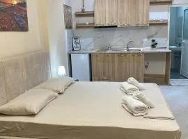 Rei's room in the city center