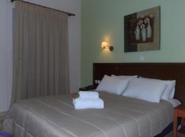 Filoxenia Marias，位于卢特拉伊帕蒂斯的酒店