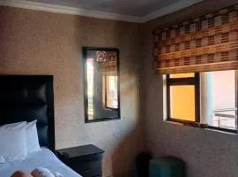 Princeville Guest Lodge