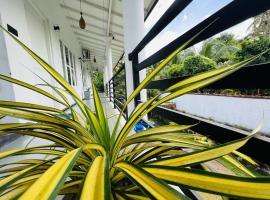 Open Space Luxury Apartments Unawatuna，位于乌纳瓦图纳的酒店