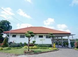 Hotel Selecta Batu Malang，位于Selecta的酒店