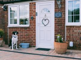 New Inn Lodge，位于东迪勒姆的酒店