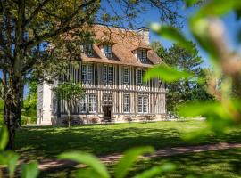 Les Manoirs des Portes de Deauville - Small Luxury Hotel Of The World，位于多维尔的酒店