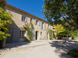 Holiday Home Domaine de Piegros by Interhome，位于La Bastide-des-Jourdans的酒店