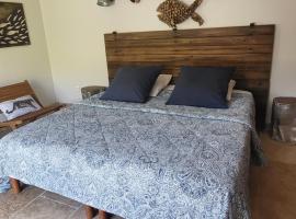 hammam et jacuzzi en Provence，位于Caphan的酒店
