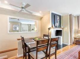 2BR DC Condo Near Metro & Georgetown, Sleeps 6