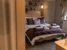 Heather room at field view cottage