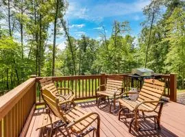 McCaysville Cabin: Fire Pit, BBQ + More!