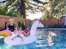 NEW cozy beautiful house with pool and hot tub