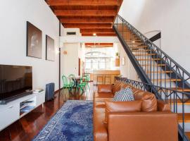 Bathers Beach Loft Rooftop Views
