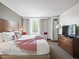 315 LoSo Hotel Airport，位于夏洛特的酒店