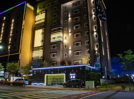 Jade hotel，位于蔚山的酒店