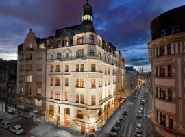 新艺术风格宫殿酒店，位于布拉格瓦茨拉夫广场的酒店