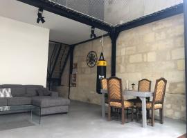 Loft Bordeaux Près du Tram，位于波尔多的酒店