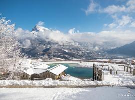 Chalet Alpen Valley, Mont-Blanc，位于孔布卢的酒店