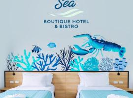 Touch Sea Boutique Hotel&Bistro，位于卡伦海滩的酒店