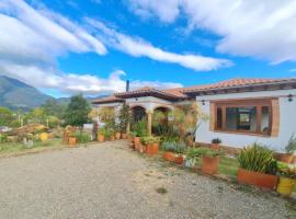Casa Campestre Flores Amarillas，位于莱瓦镇的酒店