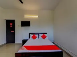 Hotel O J2 Service Apartment