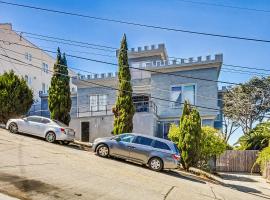 2br Castle On The Hill Wviews，位于旧金山的酒店