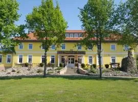 Gutshof-Penthouse-Wohnung- Seeblick