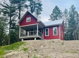 Elk Ridge Village 401A Cozy Cabin with views of Flathead Lake and the mountains