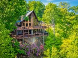 Breathtaking 5-Bedroom Getaway with game room, hot tub, and theatre room