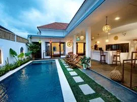 Yolo 365 Villa, Canggu, Bali - Room with Pool - Near Beach