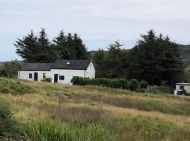 Cottage-IsleofMull-StunningViews-WiFi-Parking，位于Bunessan的酒店