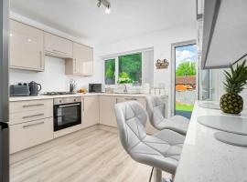 Witton Lodge 3 Bedroom House - Long Stay Offers，位于伯明翰的酒店