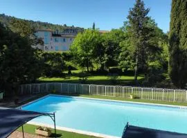Logis Hôtels Le Saint Marc