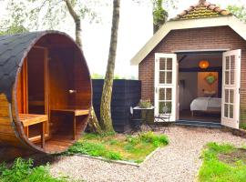 Bed & Breakfast Puur Natuur Putten, met privé sauna，位于皮滕的酒店