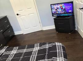 SHAY 2ND FLOOR-Holiday Home，位于皮克灵的酒店