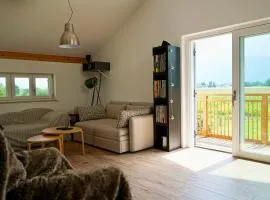 Ferienhaus Am Weitfeld - Ruheoase mit Garten & Bergblick nahe Salzburg